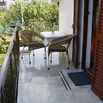 Katja Apartman *