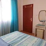 Katja Apartman *