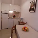 Katja Apartman *