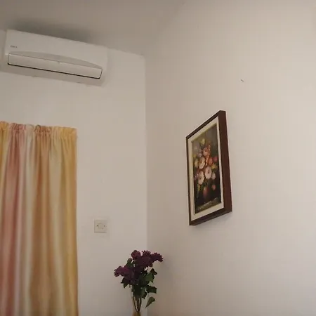 דירה Katja פורץ